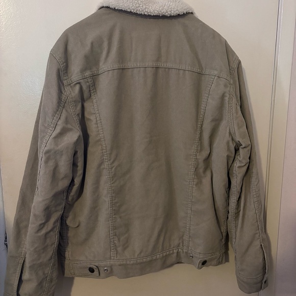 Levi's Tan Corduroy Jacket, Fleece Lined with Sherpa Collar Size L - Picture 11 of 11